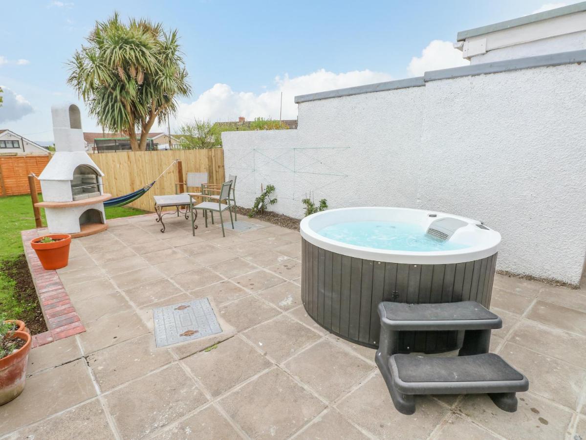 54 Pencoed Road Villa Burry Port Kültér fotó