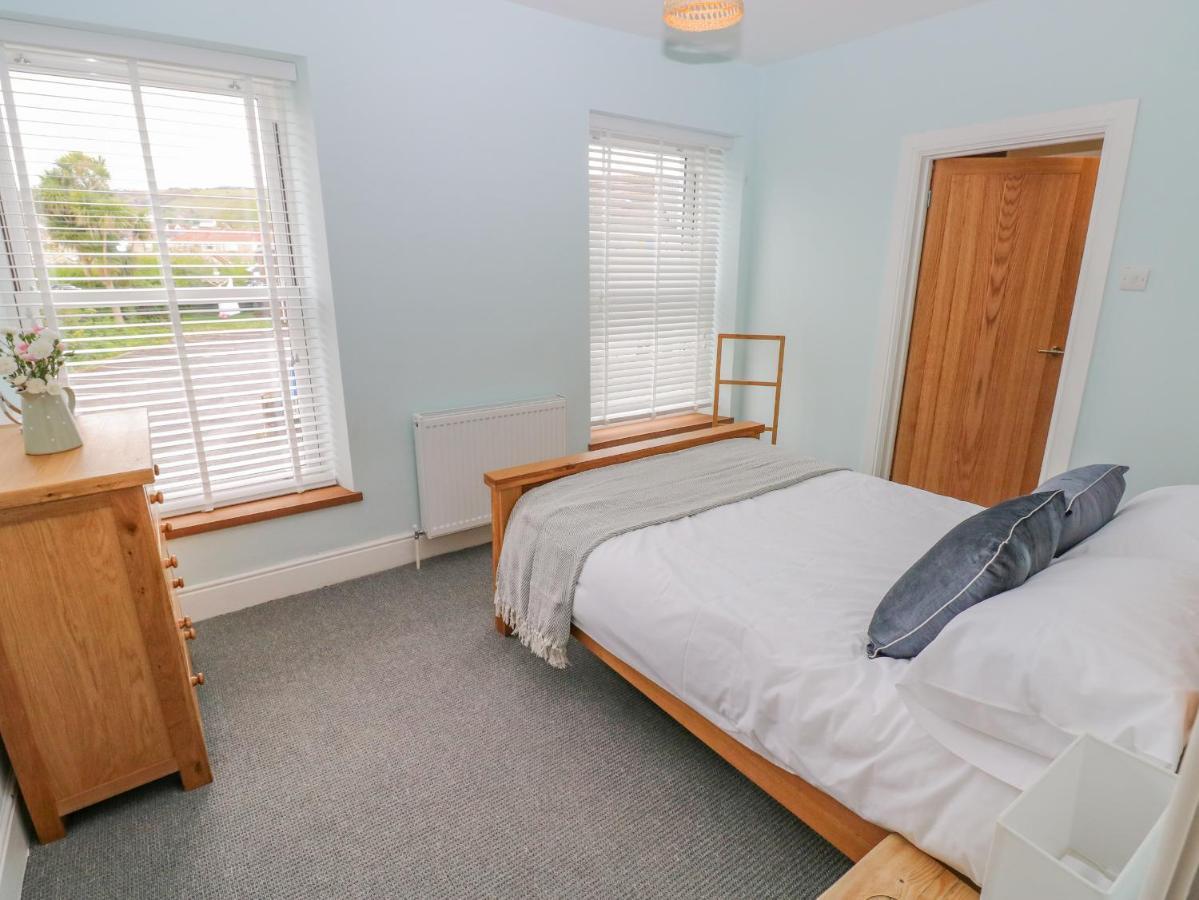 54 Pencoed Road Villa Burry Port Kültér fotó