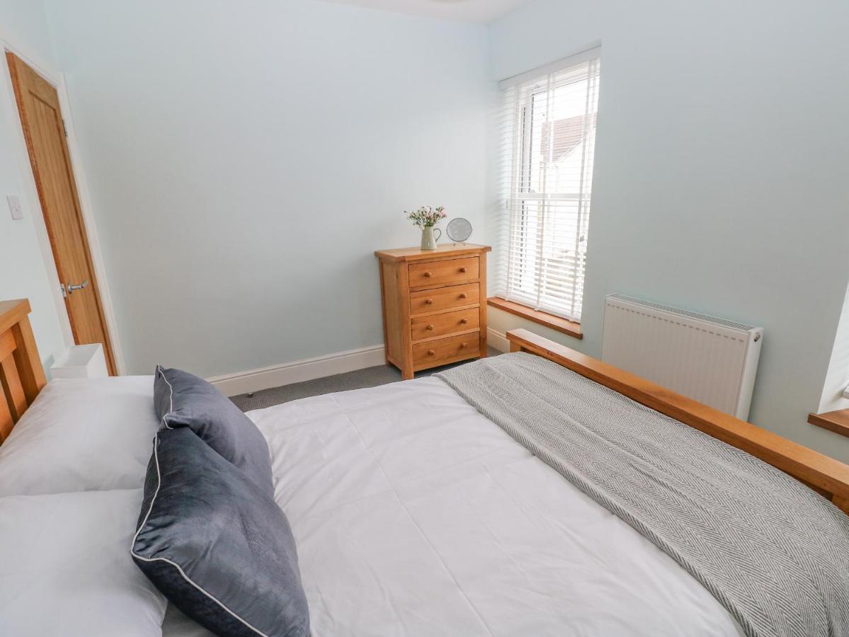 54 Pencoed Road Villa Burry Port Kültér fotó