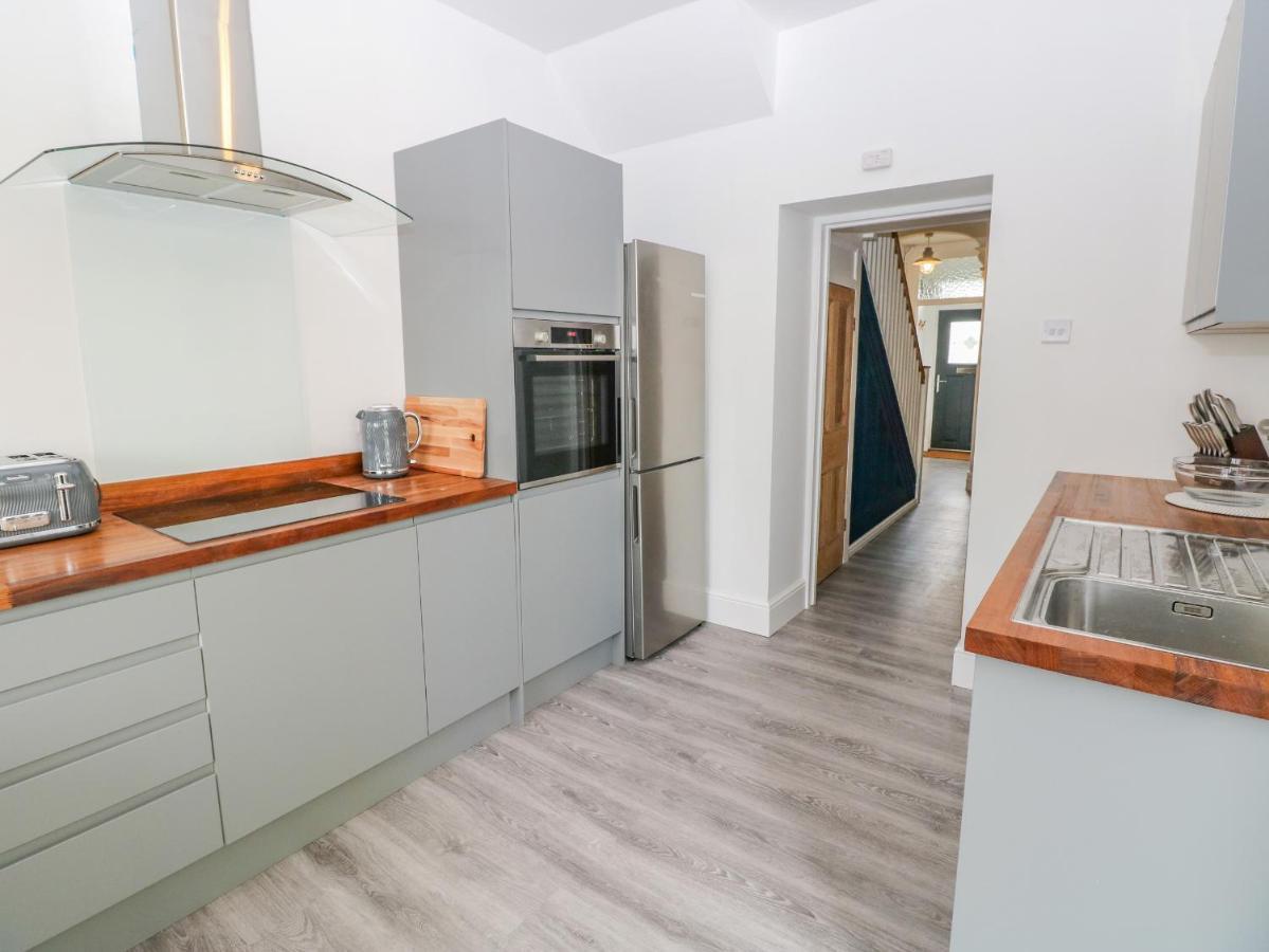 54 Pencoed Road Villa Burry Port Kültér fotó