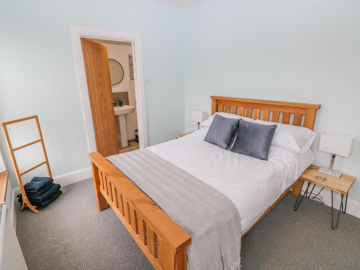 54 Pencoed Road Villa Burry Port Kültér fotó